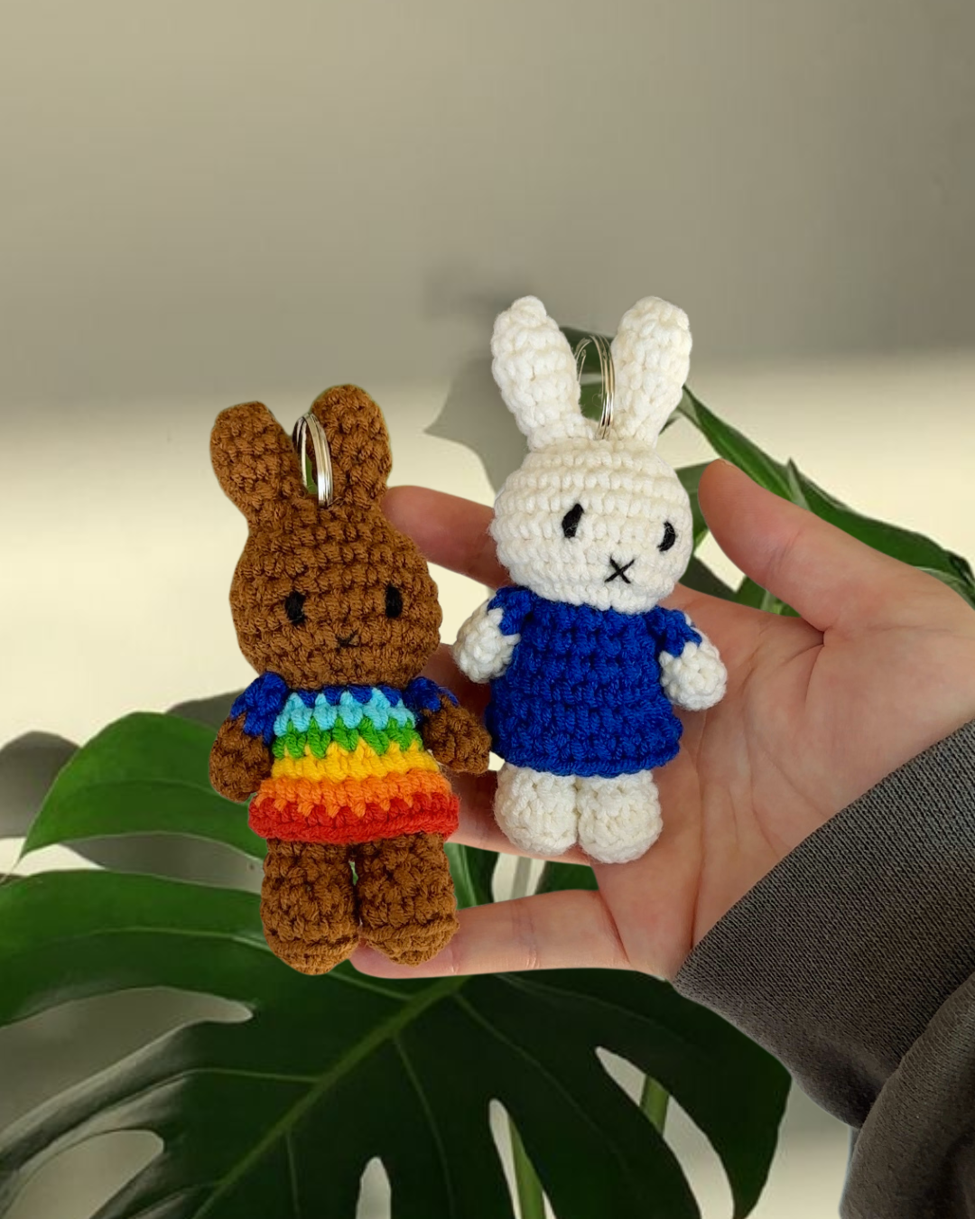 🌈 Rainbow Melanie Miffy Crochet Keychain – Handmade Amigurumi Bag Charm (Official Just Dutch x Miffy)