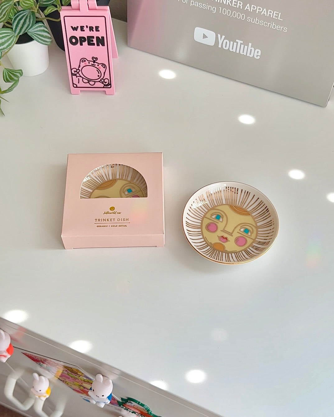 Radiant Sun Trinket Dish – Gold Ceramic Jewelry Holder | Unique Holiday Gift Under $25