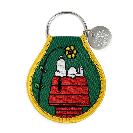 Snoopy Patch Keychain - Doghouse Flower