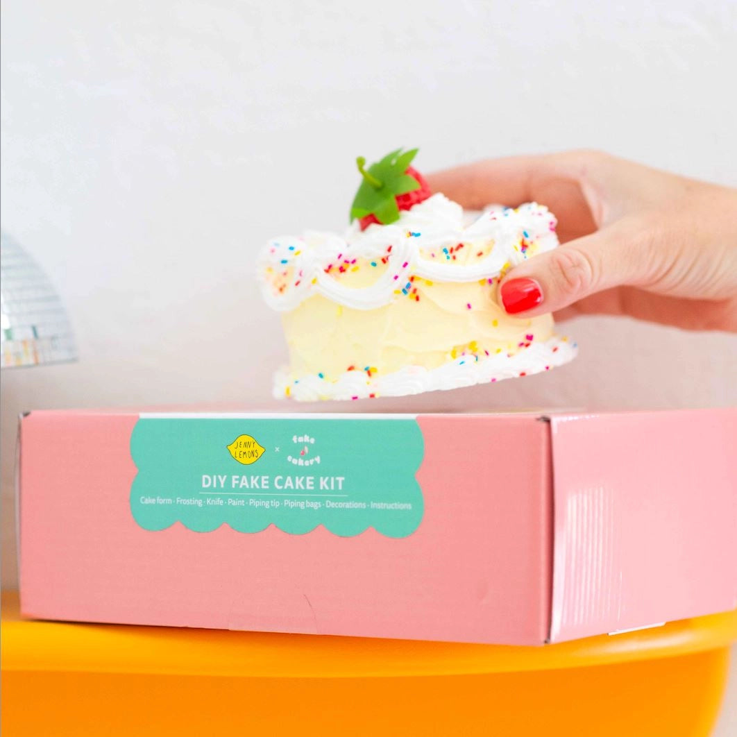 Fake Cake Craft Kit - Strawberry Sprinkle