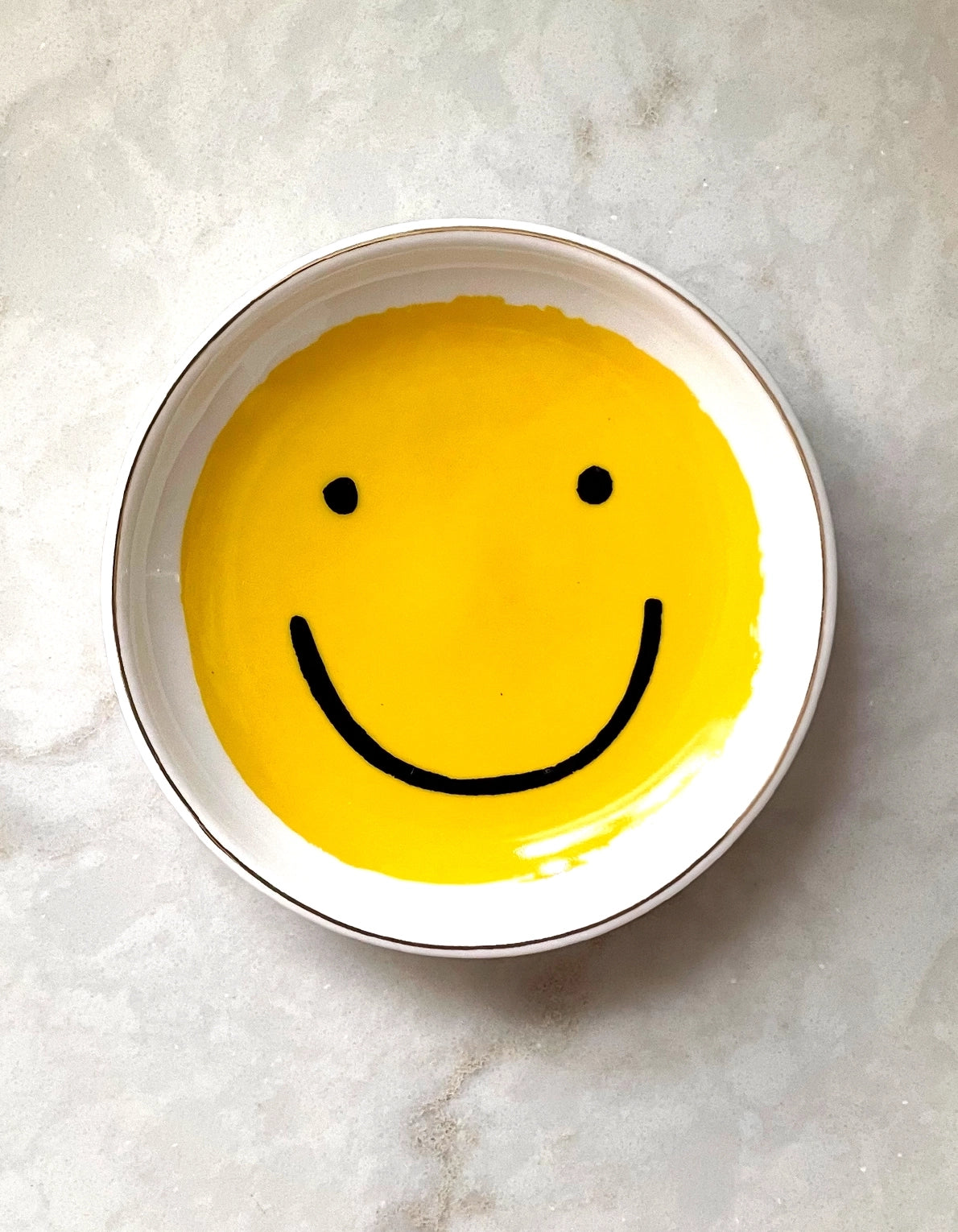 Smiley Face Ceramic Trinket Dish – Hand-Painted Joyful Jewelry Catchall with Gold Trim