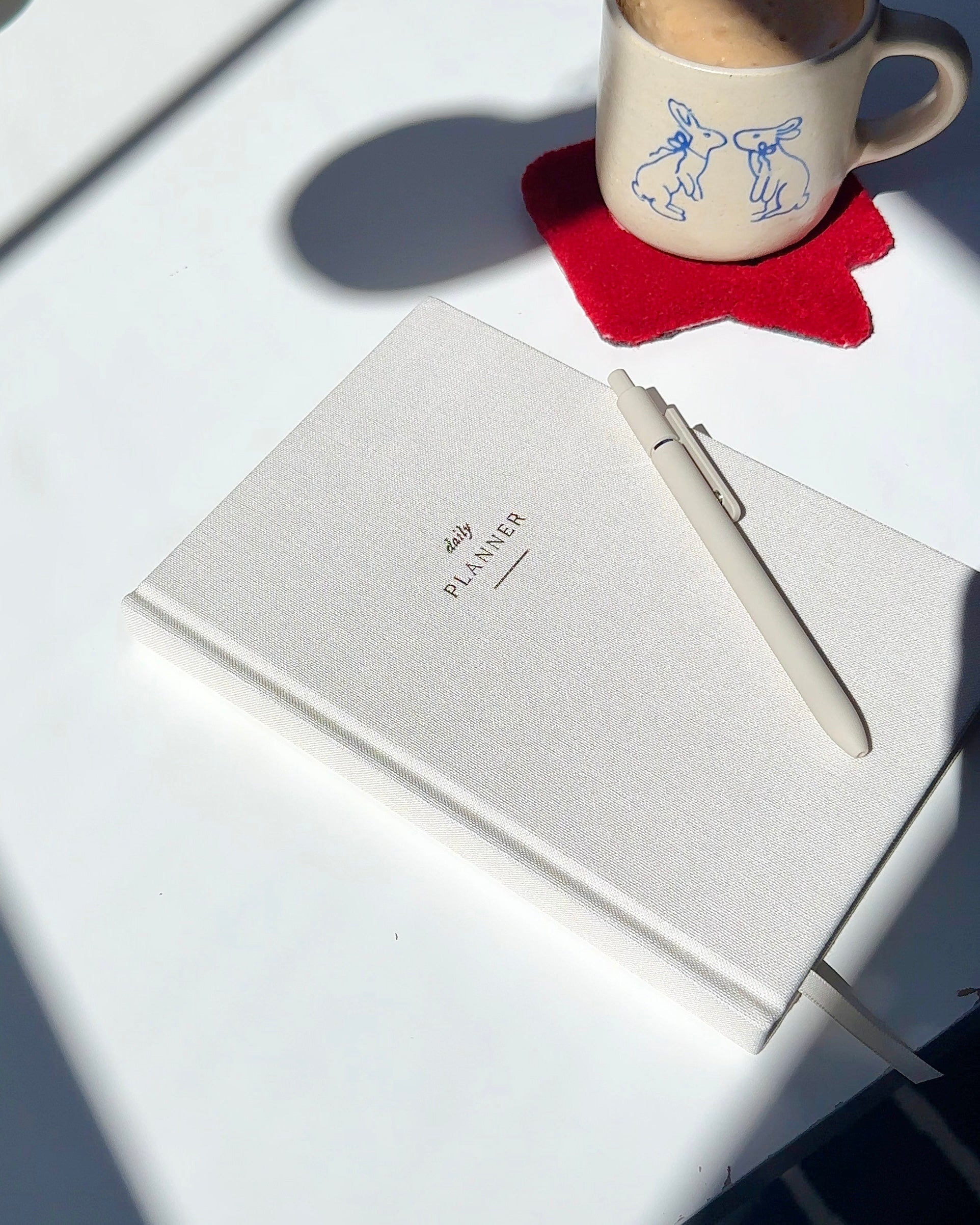 Undated Daily Planner – Minimal Beige Linen Hardcover | Mindful 2025 Productivity & Self-Growth Gift