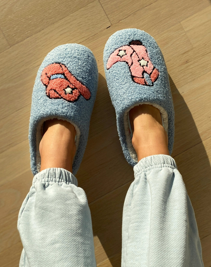 🤠 Cowgirl Cozy Slippers – Rodeo-Inspired Fuzzy Footwear for Western Vibes
