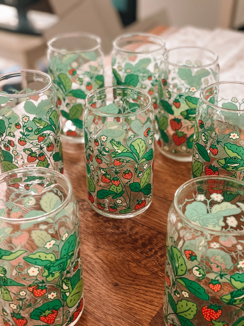 Strawberry Frog Glass Can (16 oz) | Cute Cottagecore Iced Coffee Glass