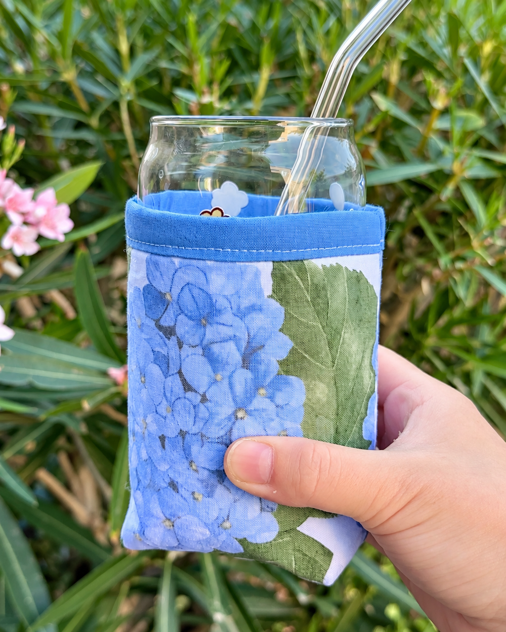 Hydrangea Hill Iced Coffee Cozy
