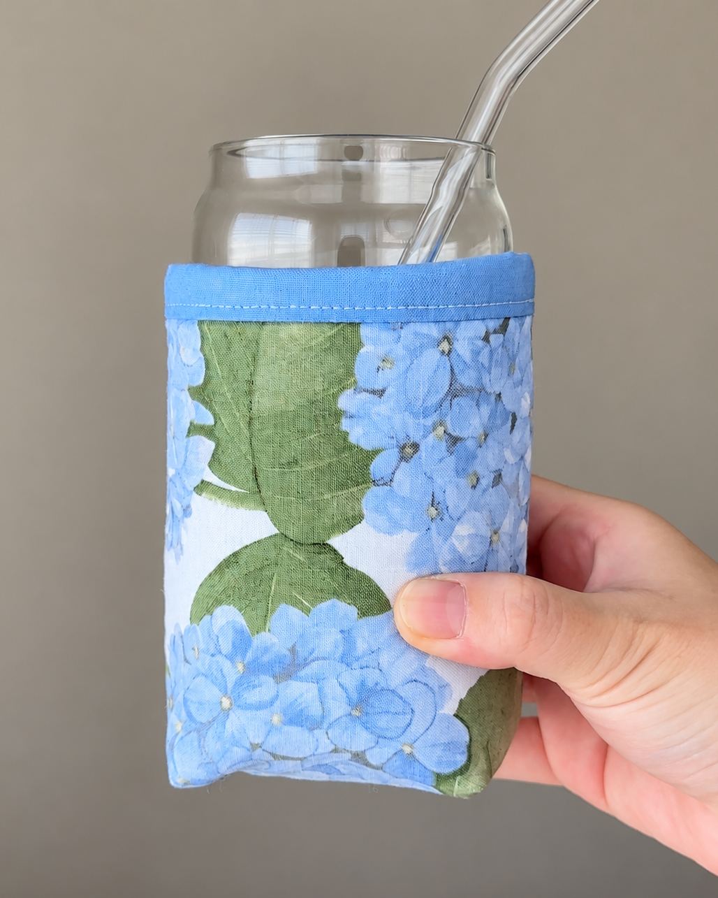 Hydrangea Hill Iced Coffee Cozy