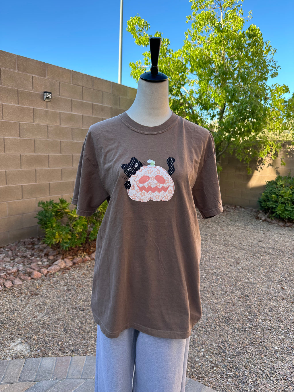 Black Cat Pumpkin Patchwork Tee — Espresso Relaxed Fit 100% Cotton T-Shirt
