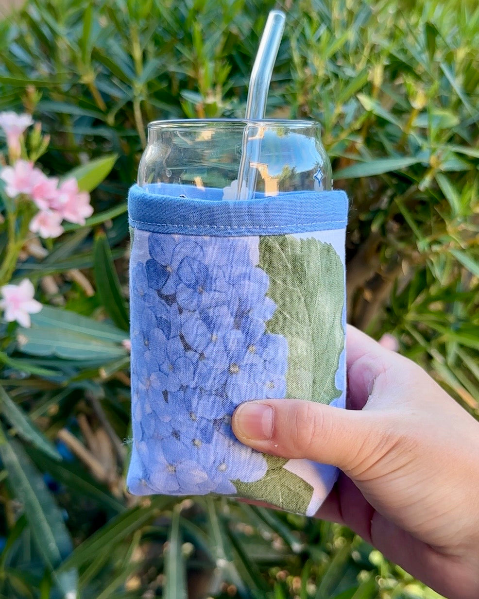 Hydrangea Hill Iced Coffee Cozy