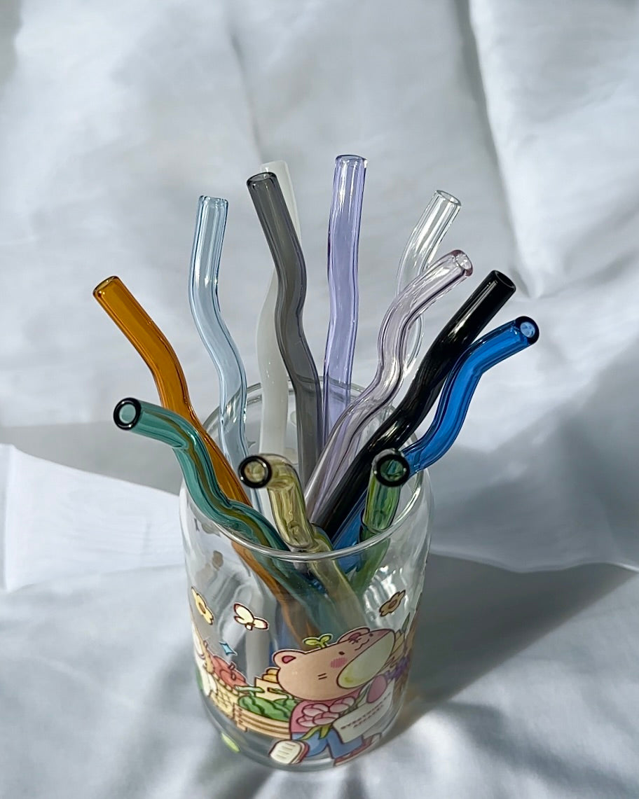 Wiggle Glass Straws – Fun & Sustainable Sipping
