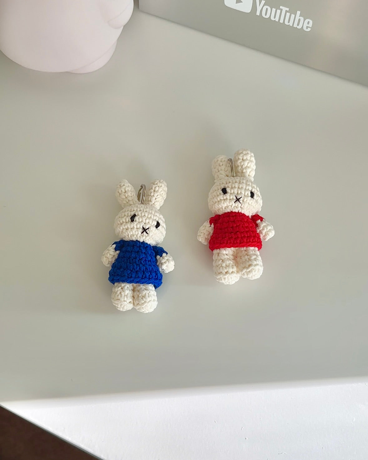 Miffy Crochet Keychain – Handmade Plush Bunny Bag Charm (Red) | Kawaii Backpack Accessory & Gift Idea