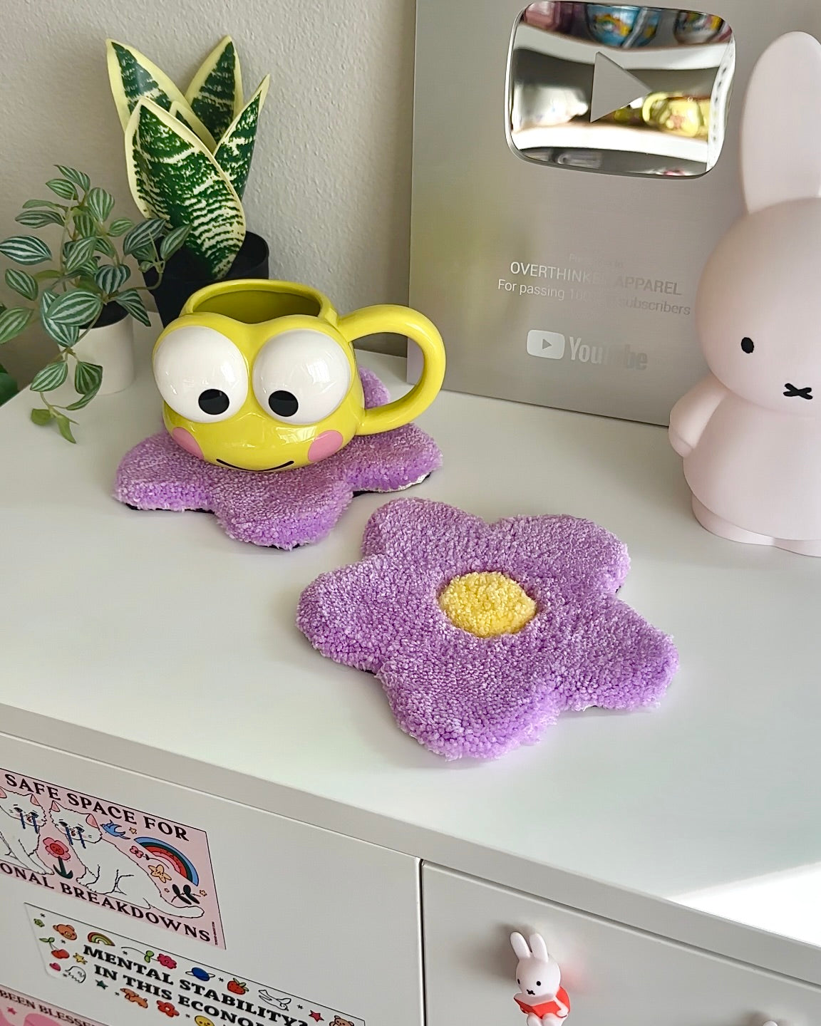 Tufted Flower Placemat – Purple Jumbo Coaster for Mugs & Bowls, Kawaii Desk Mat, Y2K Room Decor, Cottagecore Gift