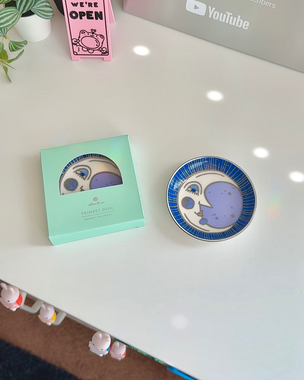 Celestial Moon Trinket Dish – Hand-Painted Ceramic Catchall with Silver Accents