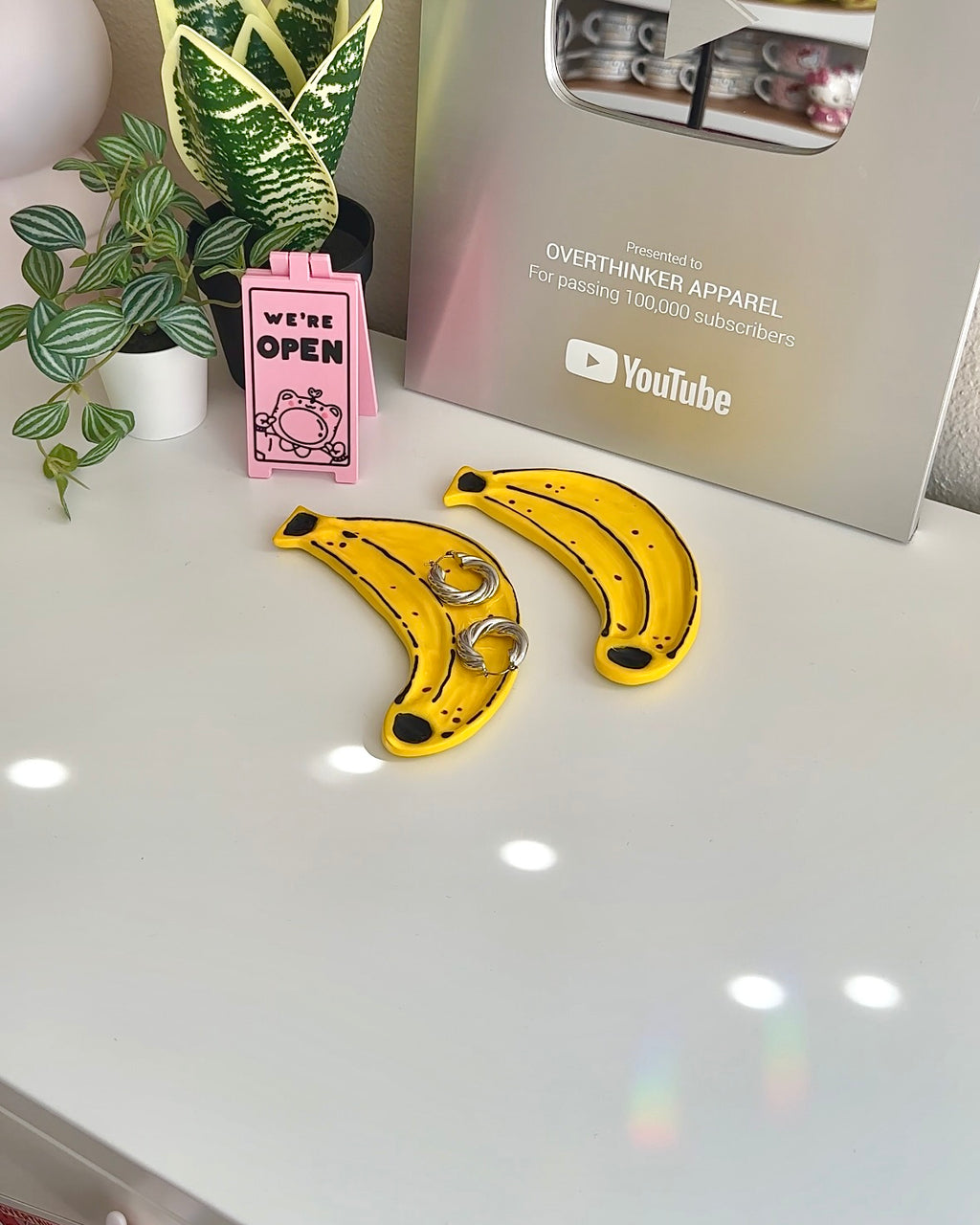 Banana Ceramic Dish – Handmade Fruit-Shaped Jewelry Tray, Spoon Rest & Funky Catchall