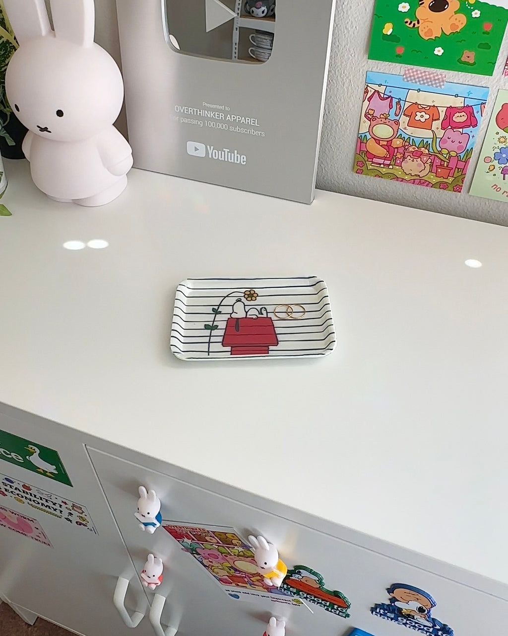 Snoopy Doghouse Tray – Peanuts® Catchall Dish for Jewelry, Keys & Desk Decor