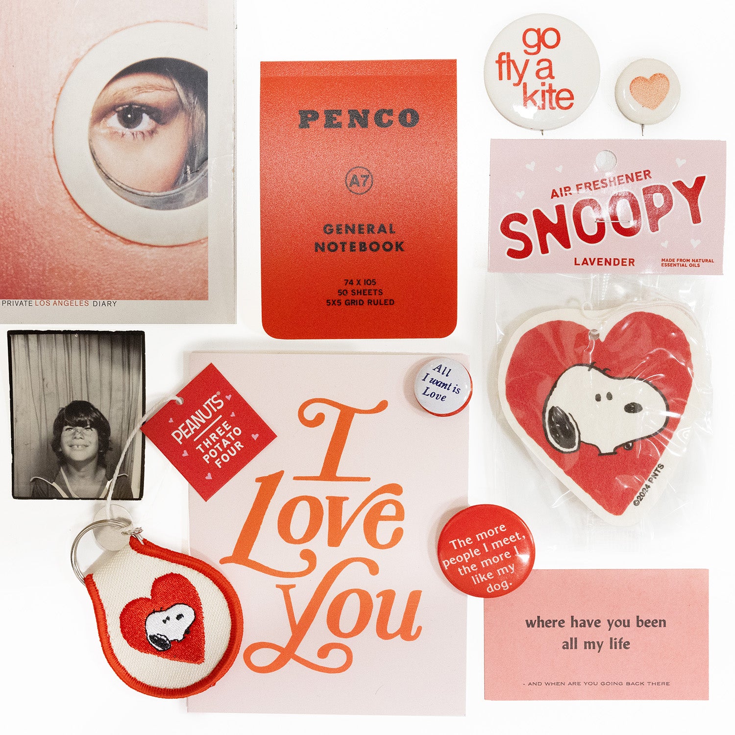 Snoopy Heart Keychain – Embroidered Peanuts® Patch Collectible for Keys, Bags & Gifts