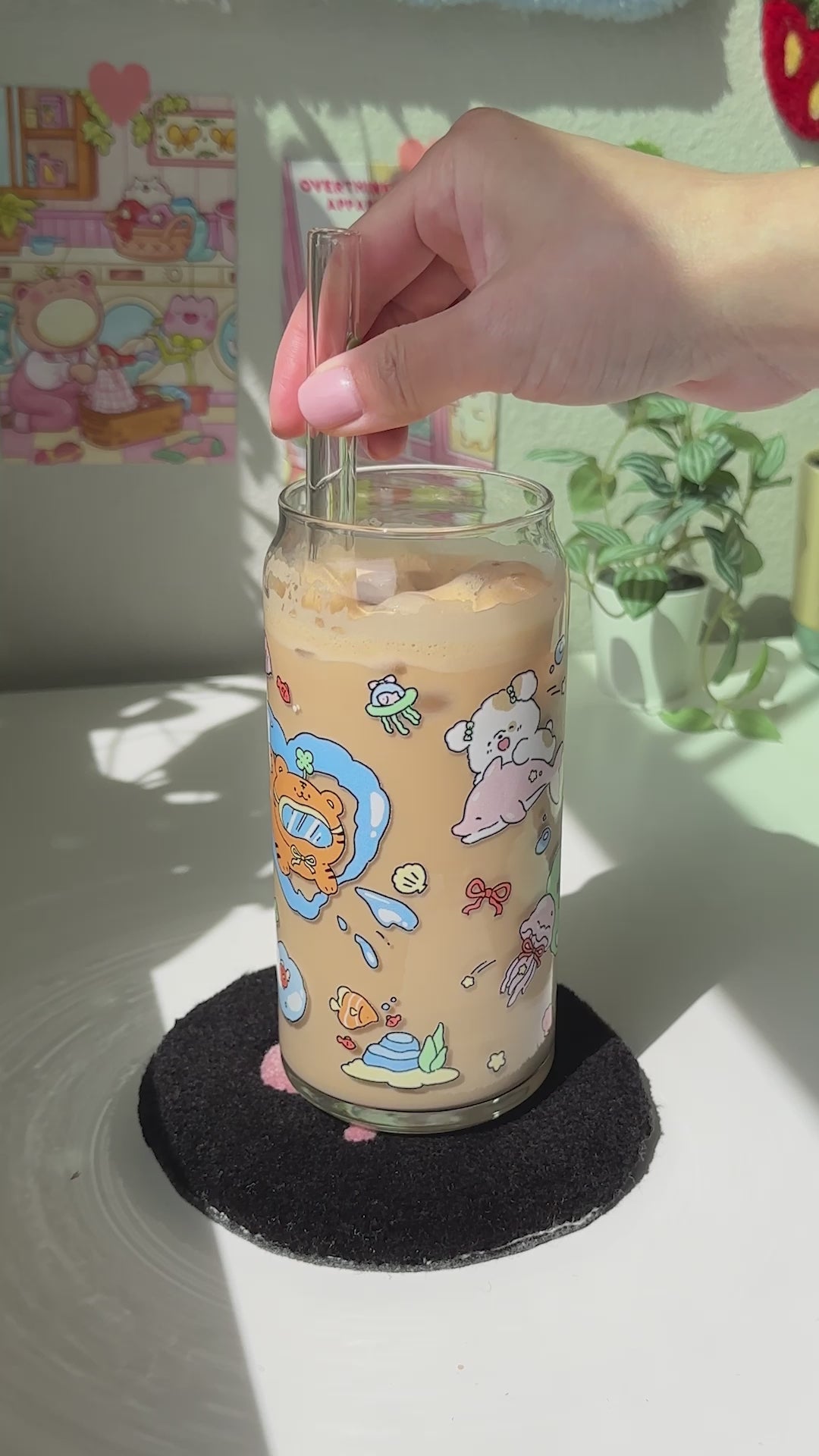 Ocean Playground Glass Can – 20 oz Kawaii Coastal Cup for Dorm & Desk Drinks