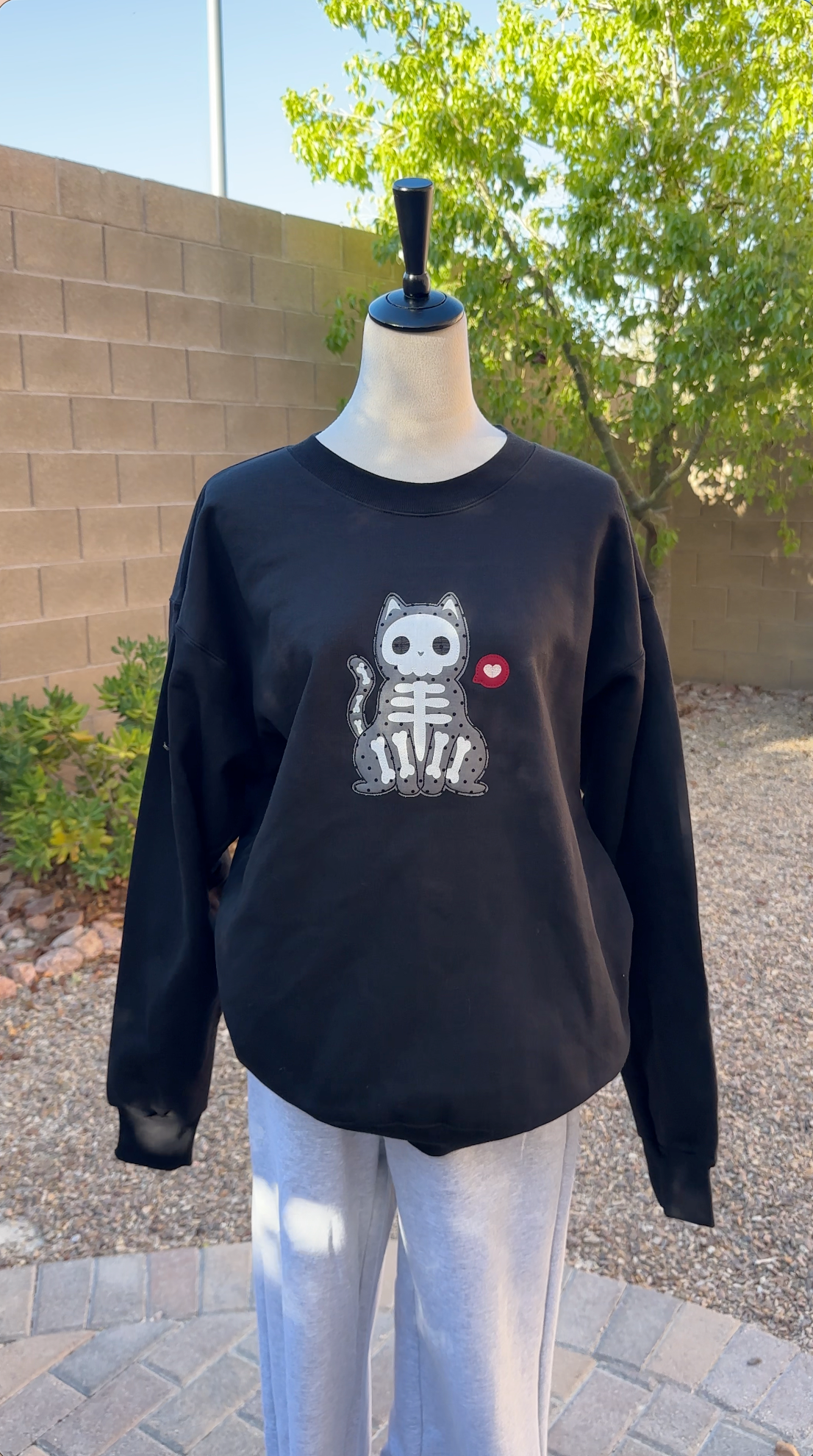 Skeleton Cat Patchwork Crewneck — Black Oversized Embroidered Sweatshirt