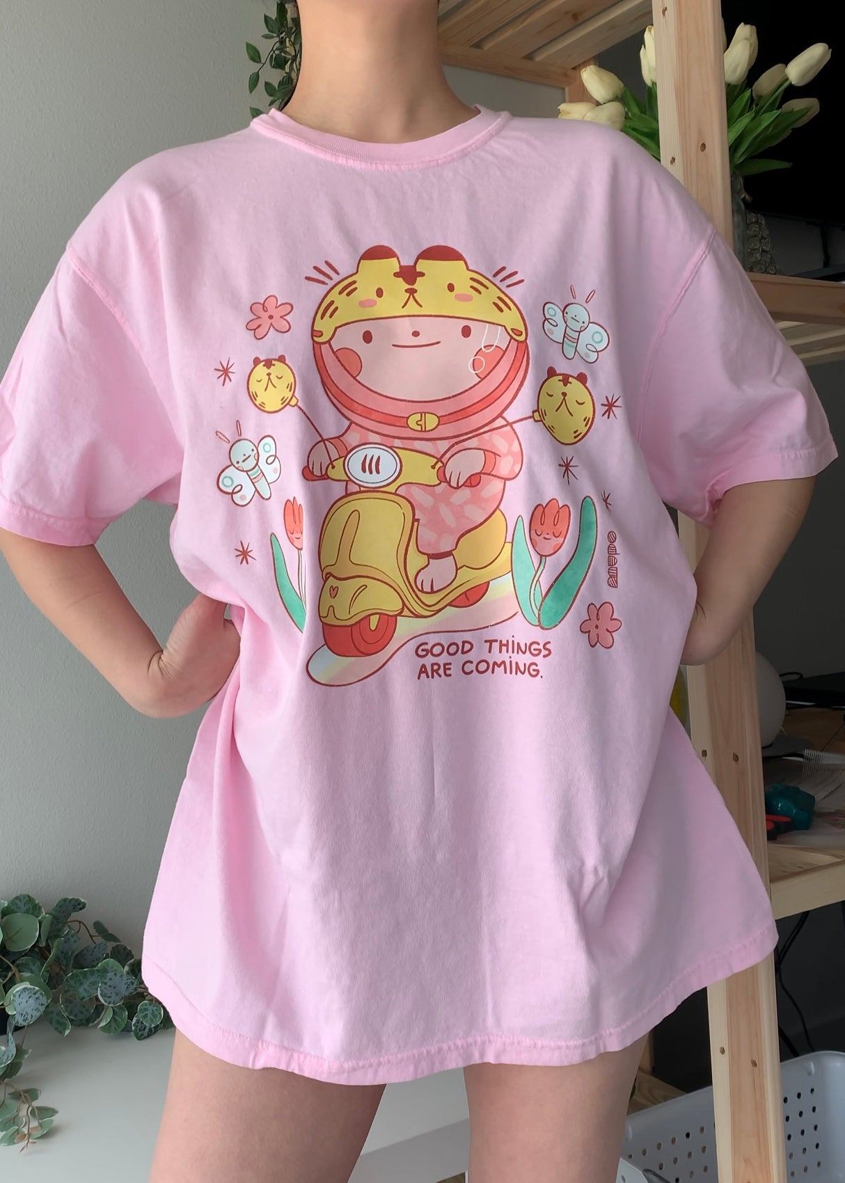 Good Things Are Coming Graphic Tee – Pink